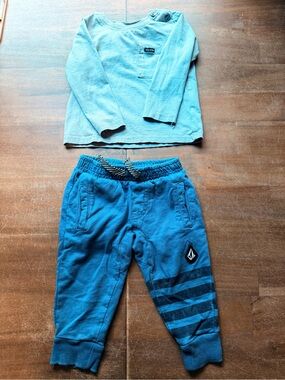 Volcom Kids Teal Blue Jogger Sweatpants with Stripe Detail
